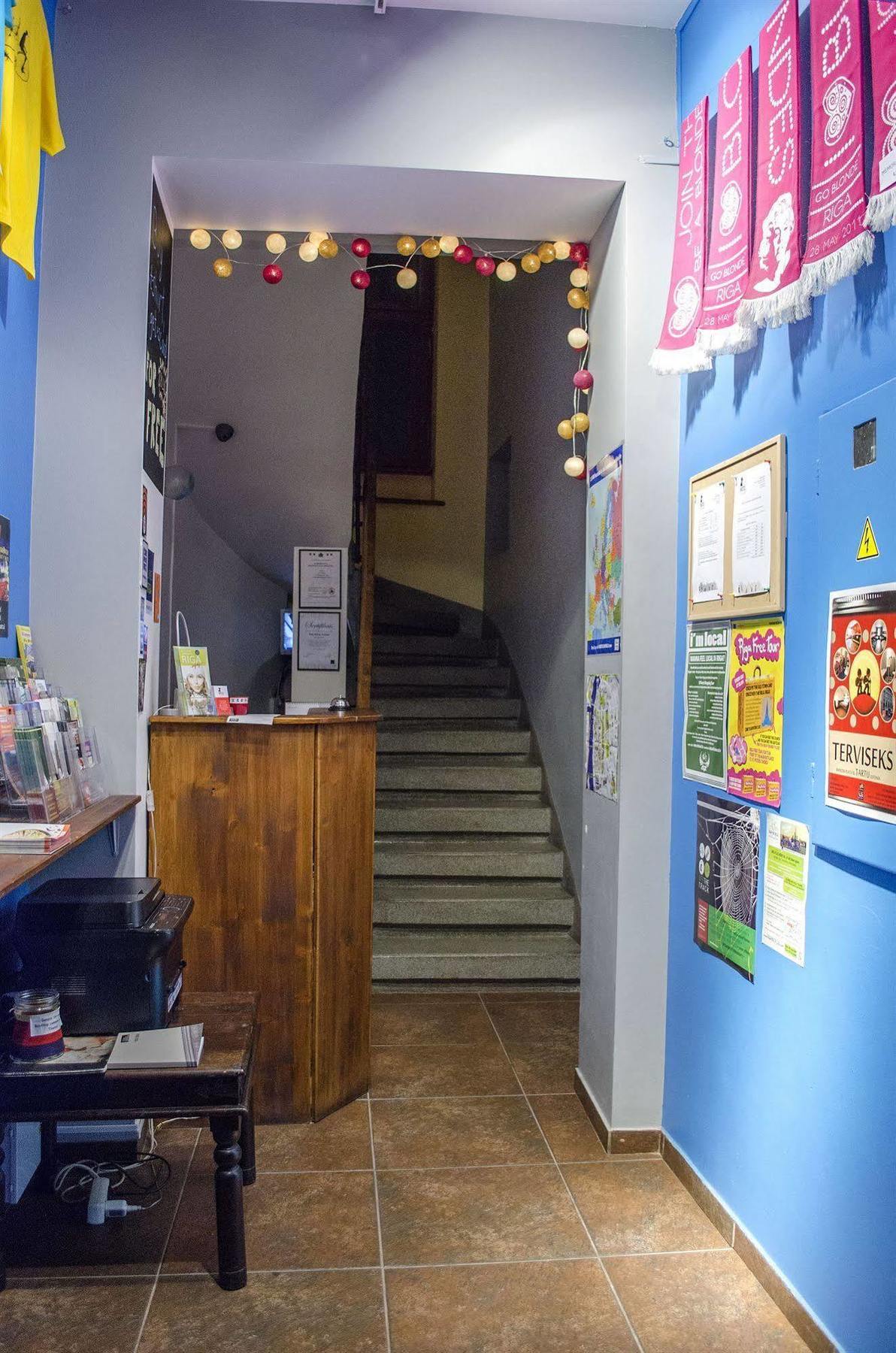 Red Nose Hostel With Self-Check In Riga Eksteriør bilde