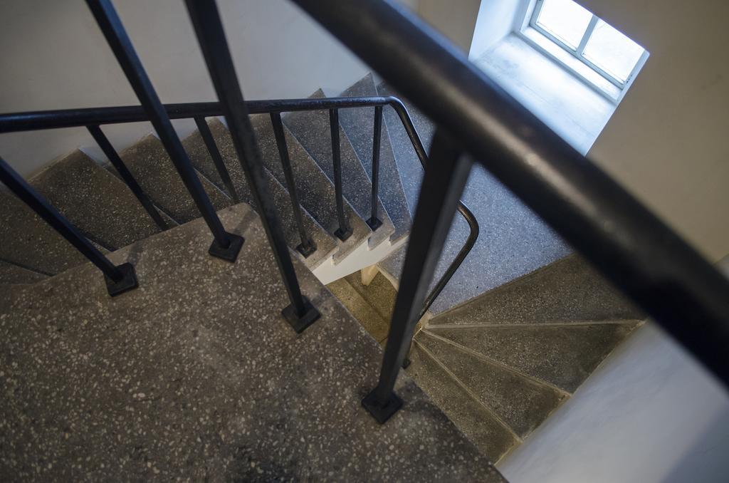 Red Nose Hostel With Self-Check In Riga Eksteriør bilde