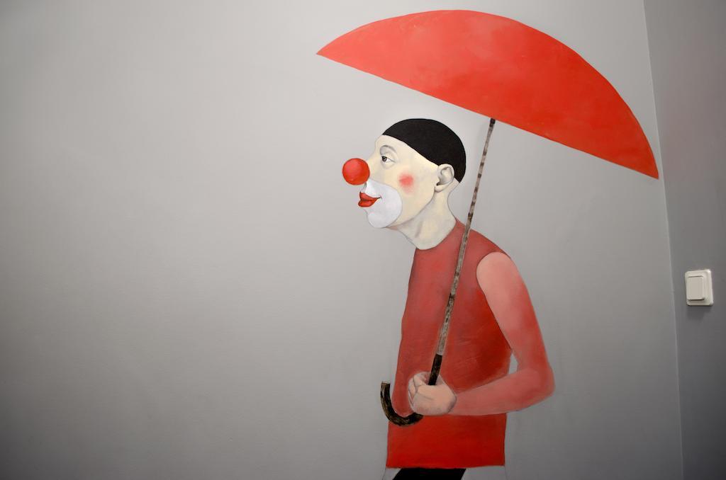 Red Nose Hostel With Self-Check In Riga Eksteriør bilde